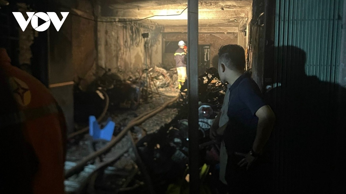 Vụ cháy chung cư mini tại phố Khương Hạ gây thiệt hại lớn về người và tài sản
