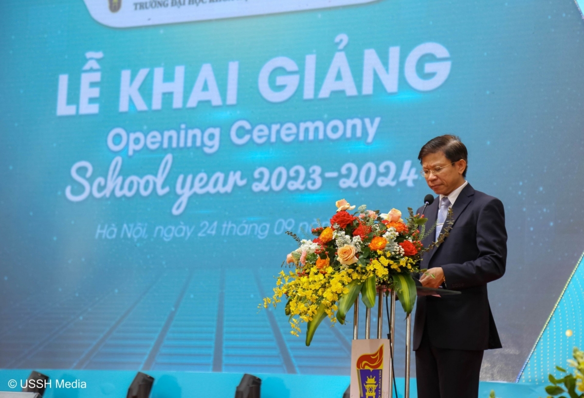 GS.TS Hoàng Anh Tuấn - Hiệu trưởng trường Đại học KHXH&amp;NV phát biểu tại lễ khai giảng năm học 2023-2024