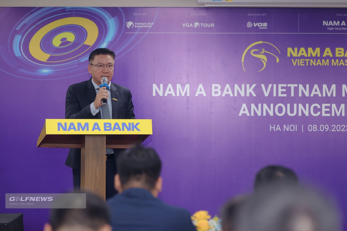 Ông Hoàng Việt Cường – Phó TGĐ Nam Á Bank phát biểu trong lễ công bố giải đấu