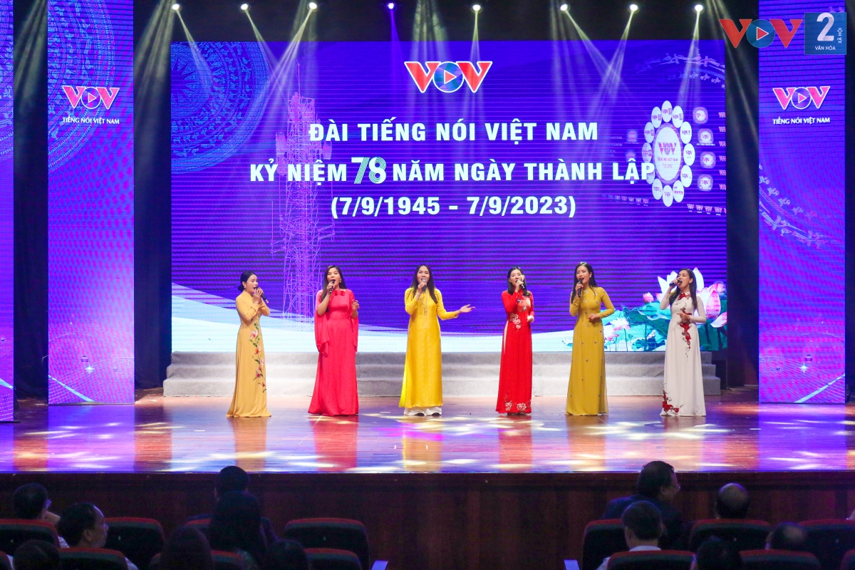 Nhân kỷ niệm 78 năm thành lập Đài Tiếng nói Việt Nam (VOV) (7/9/1945-7/9/2023) sáng nay 7/9, tại Trung tâm Phát thanh Quốc gia, 58 Quán Sứ, Hà Nội diễn ra Lễ trao Giải thưởng Tiếng nói Việt Nam - Sao tháng 9.