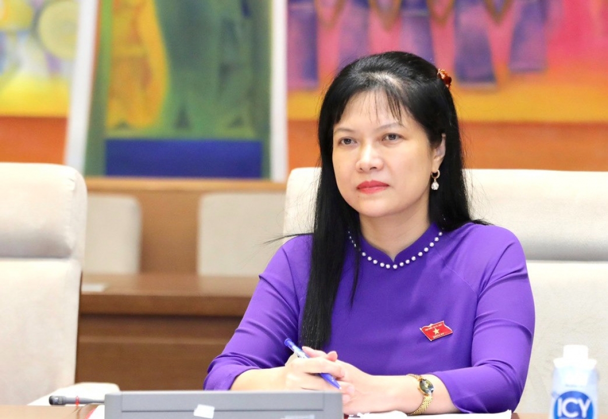 Bà Tạ Thị Yên, Phó Ban Công tác đại biểu (thuộc Ủy ban Thường vụ Quốc hội)