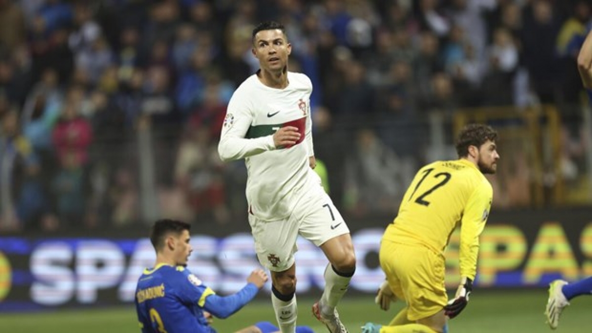 Ronaldo thi đấu thăng hoa để giúp Bồ Đào Nha có chiến thắng thuyết phục (Nguồn: Getty Images)