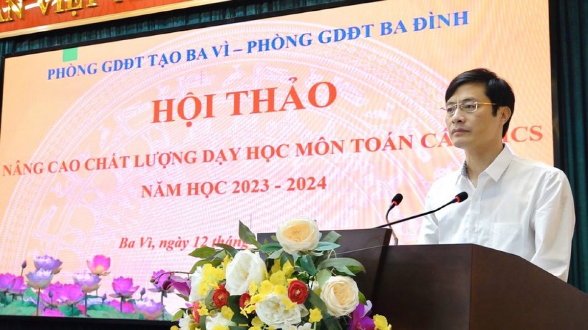 Ông Phùng Ngọc Oanh, Trưởng phòng GD-ĐT huyện Ba Vì phát biểu tại Hội thảo 