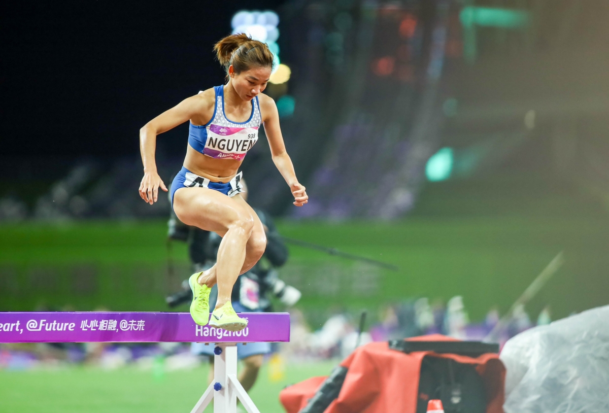 Nguyễn Thị Oanh thất bại tại chung kết 3000m vượt chướng ngại vật nữ