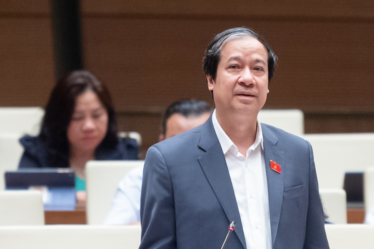 Bộ trưởng Bộ Giáo dục và Đào tạo Nguyễn Kim Sơn giải trình, làm rõ ý kiến đại biểu Quốc hội nêu tại phiên thảo luận ngày 1/11