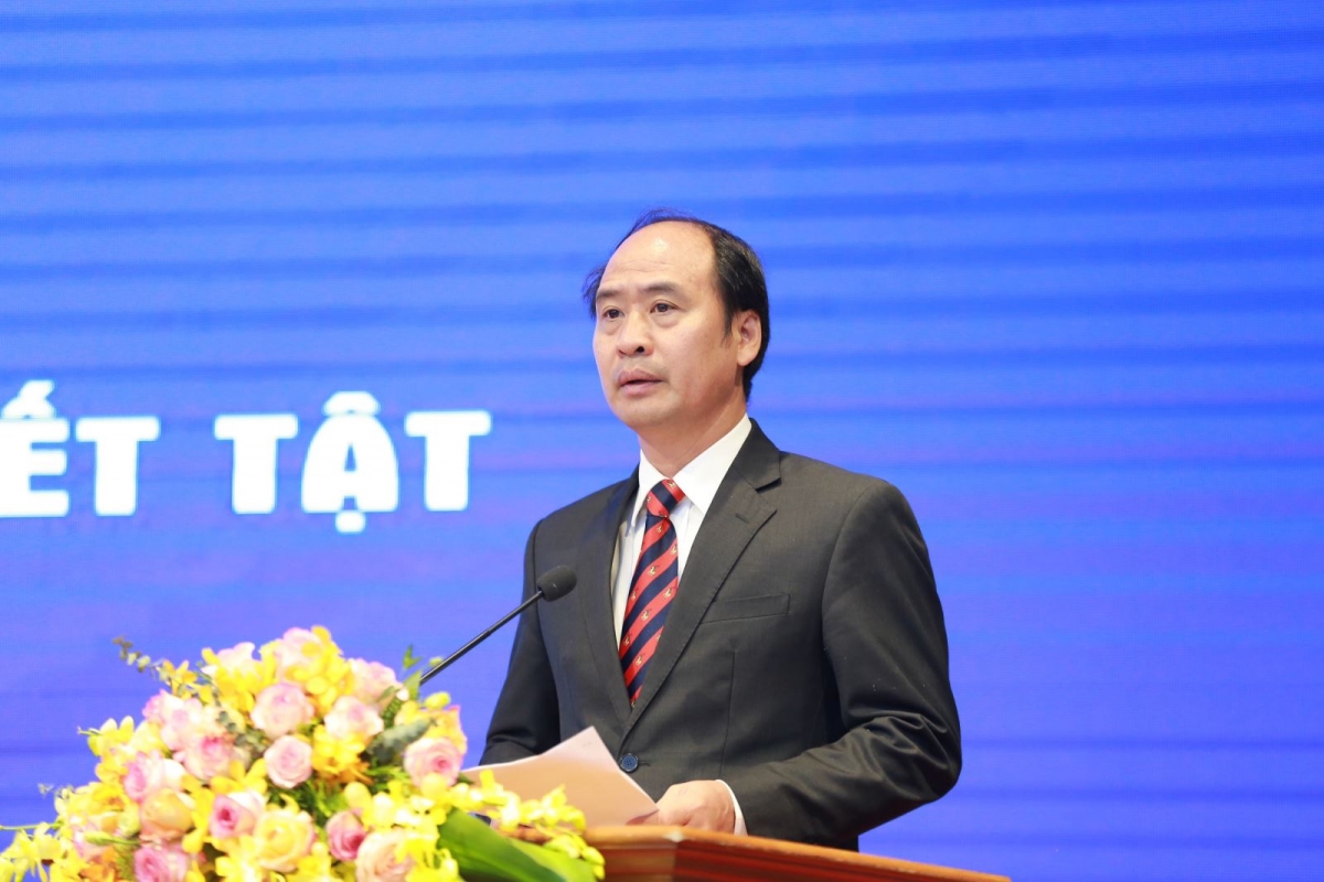 Thứ trưởng Bộ Lao động - Thương binh và Xã hội Nguyễn Văn Hồi phát biểu tại buổi lễ