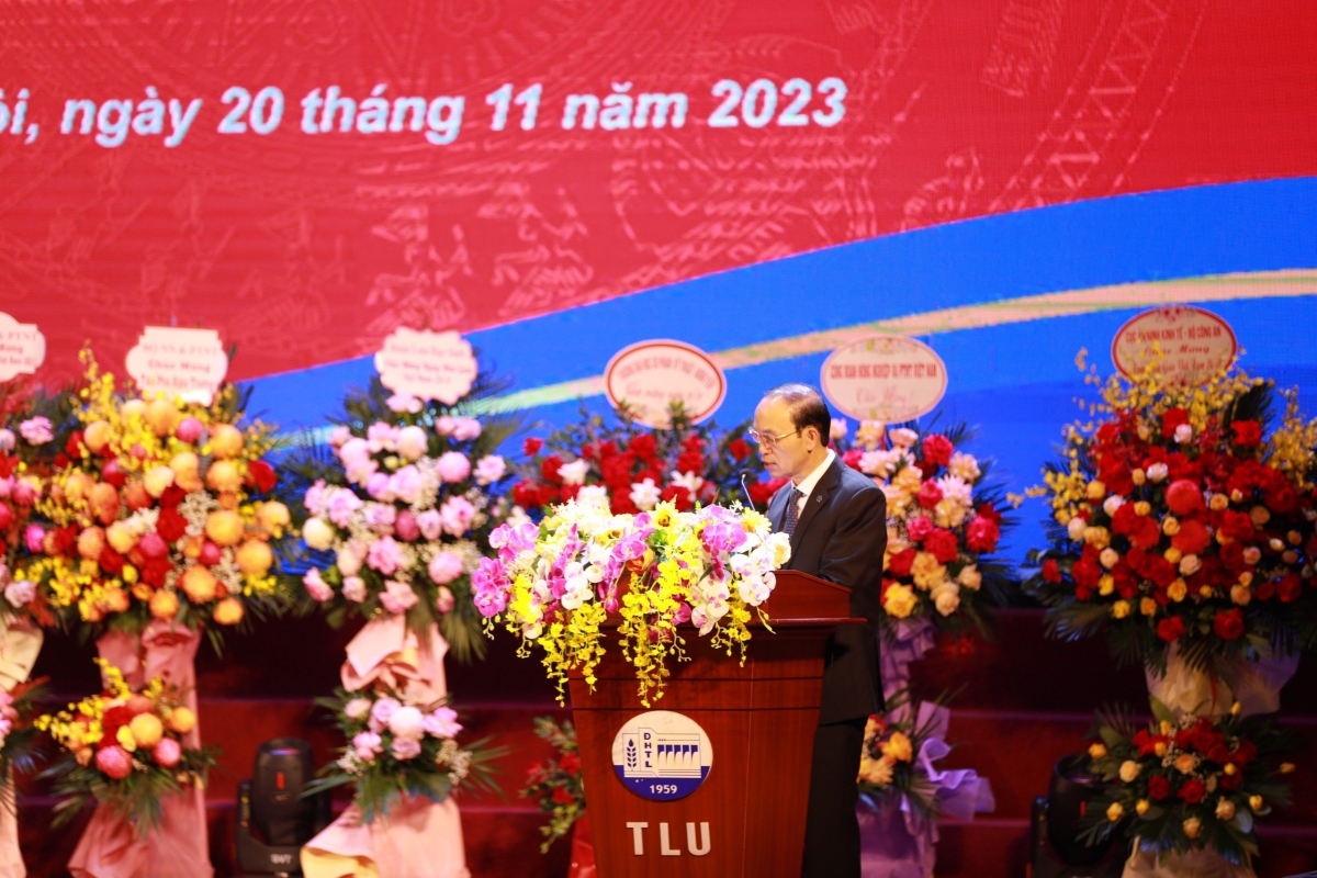 GS.TS Trịnh Minh Thụ, Hiệu trưởng trường Đại học Thủy lợi