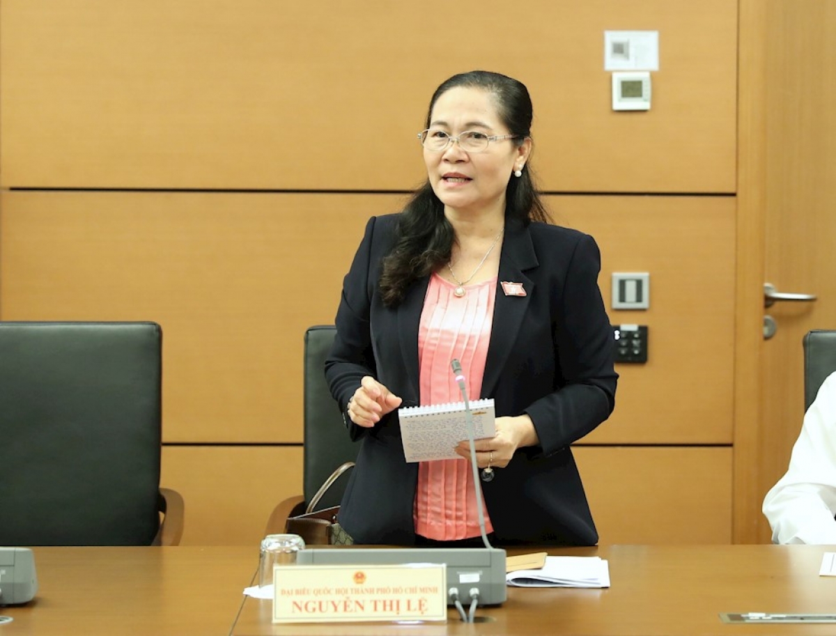 Bà Nguyễn Thị Lệ, Phó Bí thư Thành ủy, Chủ tịch Hội đồng Nhân dân Thành phố Hồ Chí Minh
