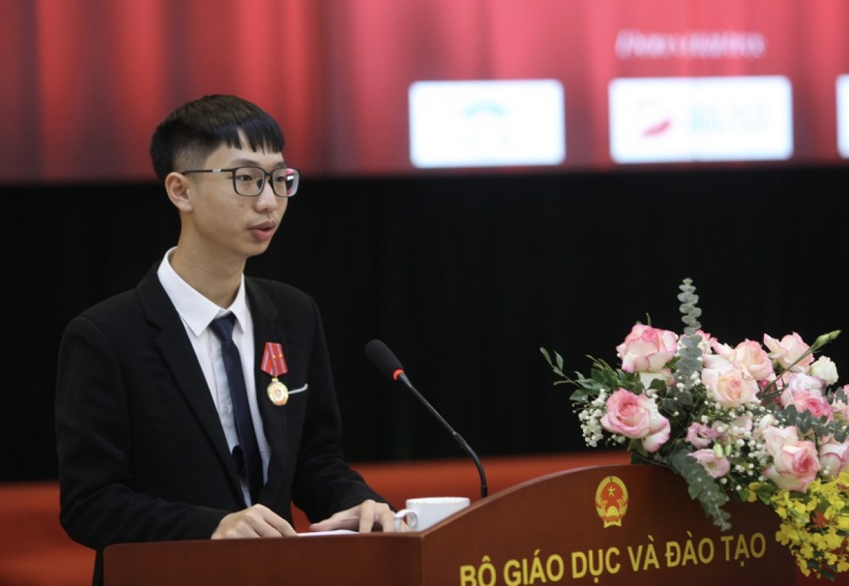 Em Nguyễn An Thịnh, Huy chương Vàng Olympic Toán học Quốc tế năm 2023