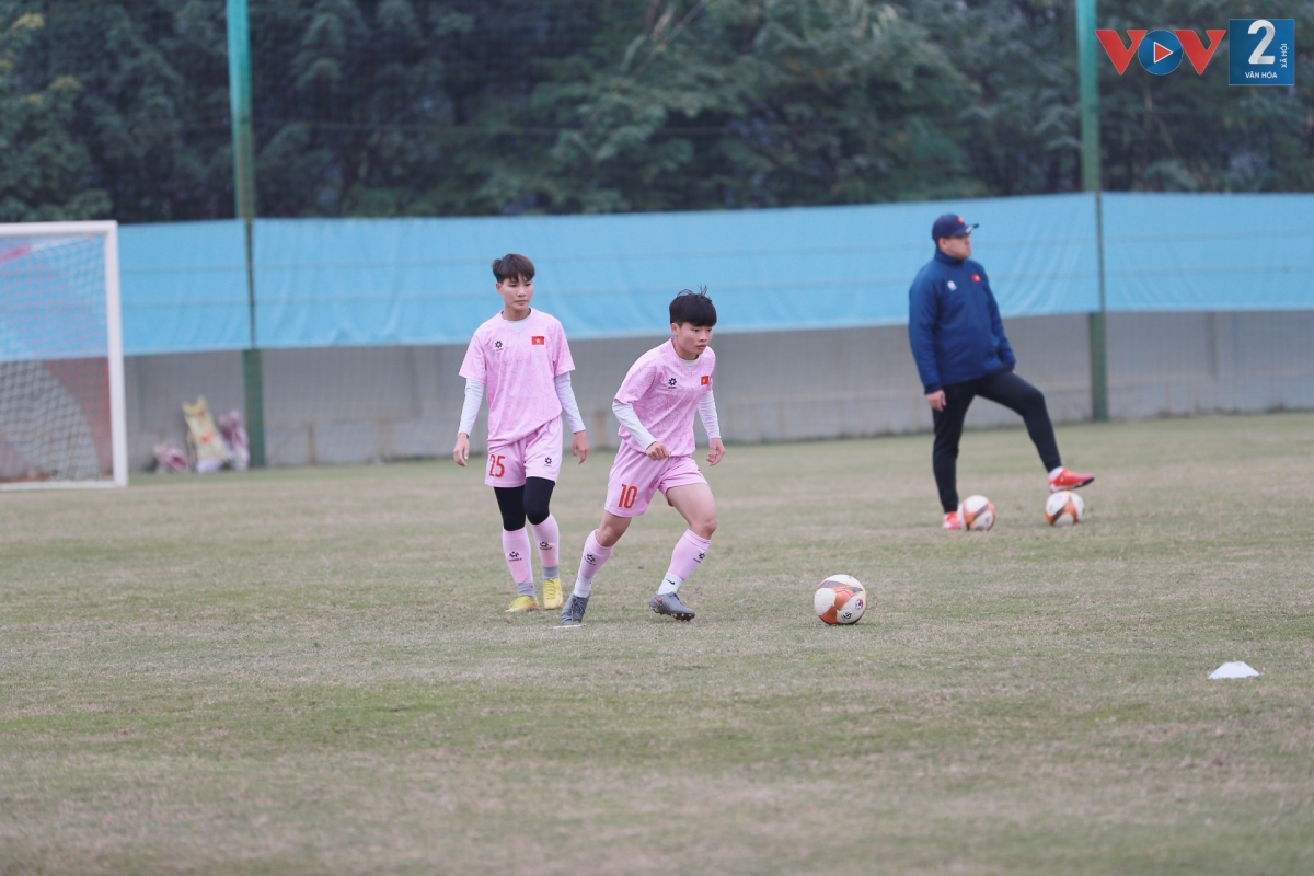 Ngọc Minh Chuyên (số 10) vua phá lưới các giải U18,U19 nữ Đông Nam Á, từng được HLV Mai Đức Chung triệu tập lên đội tuyển Quốc gia
