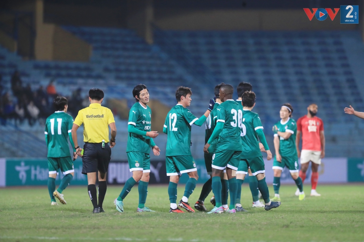 Daejeon Hana Citizen (áo xanh) có chiến thắng tối thiểu 1-0 trước Bali United