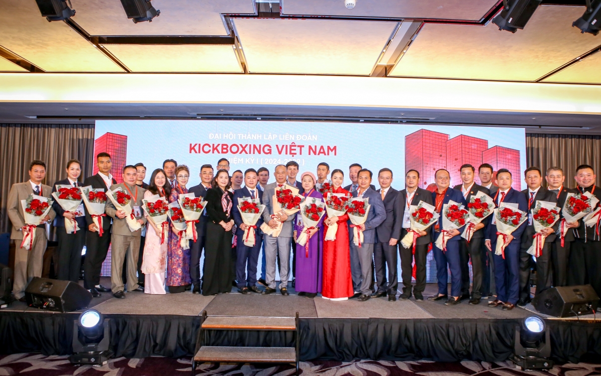 Các thành viên BCH Liên đoàn Kickboxing Việt Nam nhiệm kỳ I
