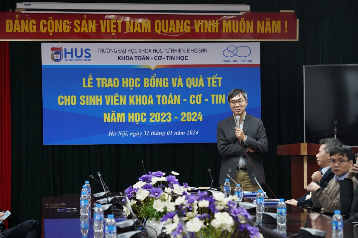 PGS.TS. Lê Minh Hà, Giám đốc điều hành Viện Nghiên cứu cao cấp về Toán
