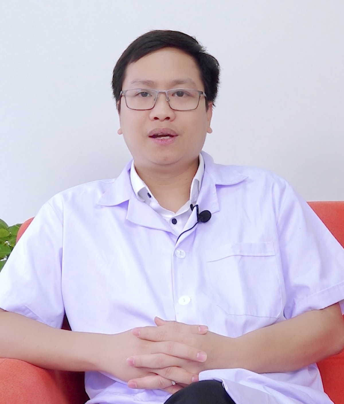 BSCKII Phan Hoàng Giang - Trung tâm Điện quang, Bệnh viện Bạch Mai trao đổi với VOV2