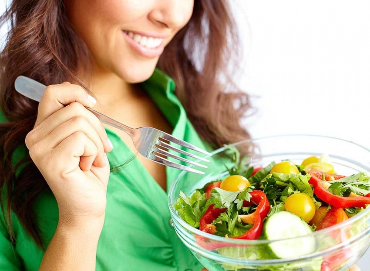 Người thừa cân, béo phì nên ưu tiên lựa chọn món rau trong mỗi bữa ăn