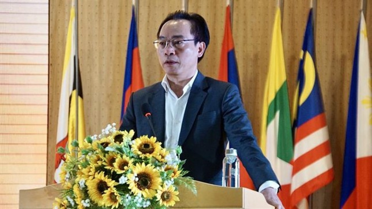 Thứ trưởng Bộ GĐ-ĐT Hoàng Minh Sơn phát biểu tại Hội nghị tuyển sinh 2024  