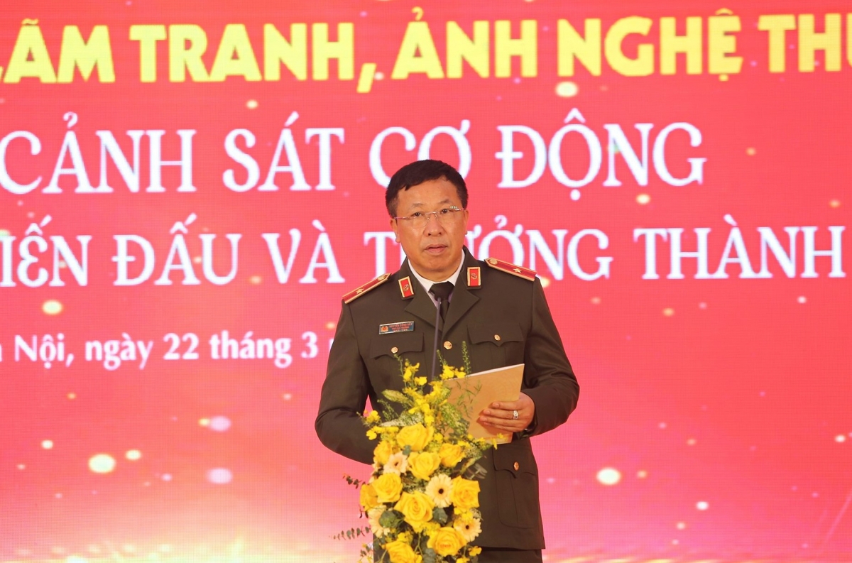 Thiếu tướng, NSND Nguyễn Công Bẩy, Phó Cục trưởng Cục Công tác Đảng và công tác chính trị, Bộ Công an phát biểu tại lễ trao giải. Ảnh: Lam Thanh