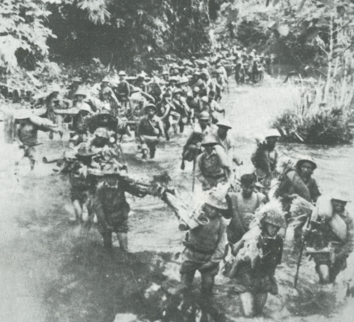 Thắng lợi của chiến dịch Tây Bắc góp phần quan trọng để quân và dân ta tiến tới chiến thắng Điện Biên Phủ "chấn động địa cầu" 07/05/1954. Ảnh: Tư liệu