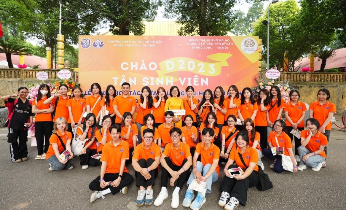 Sinh viên khoa Văn hóa-Du lịch (Trường Đại học Thủ đô Hà Nội)