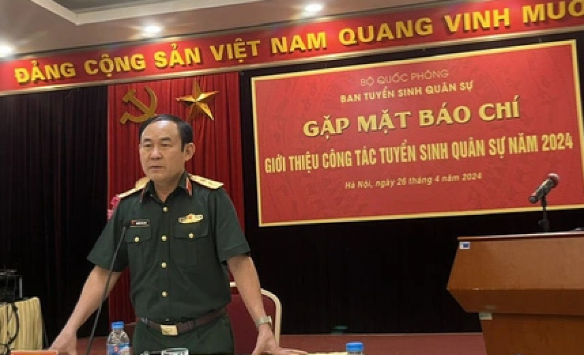 Trung tướng Nguyễn Văn Oanh 