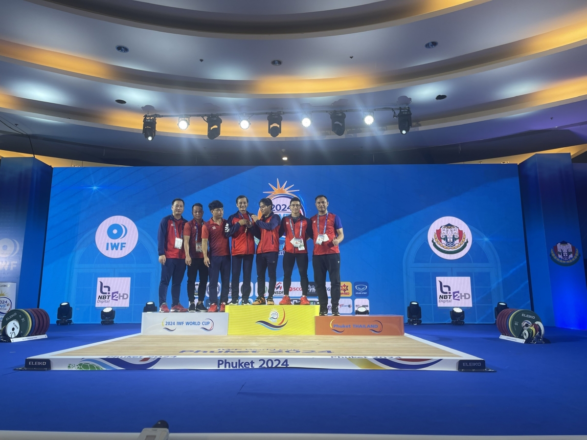 Tuyển cử tạ Việt Nam tham dự Cúp thế giới 2024 với 9 lực sĩ, trong đó 5 VĐV ở nhóm hạng cân tranh vé dự Olympic 2024