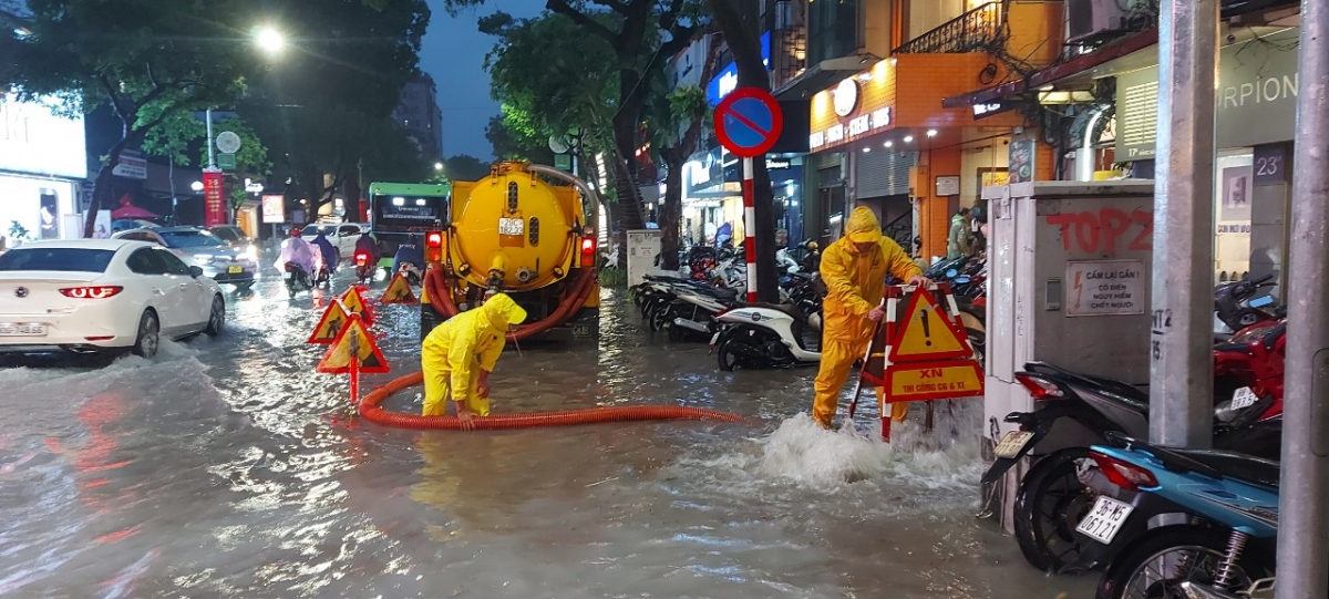 Mùa mưa bão đang cận kề, nỗi lo về cứ mưa là ngập chưa thể hết