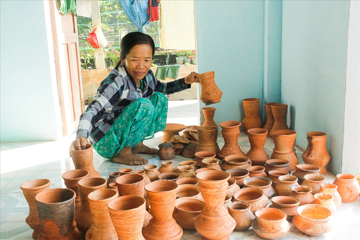 Nghề làm gốm Sa Huỳnh (Tỉnh Quảng Ngãi) được đưa vào Danh mục di sản văn hóa phi vật thể quốc gia