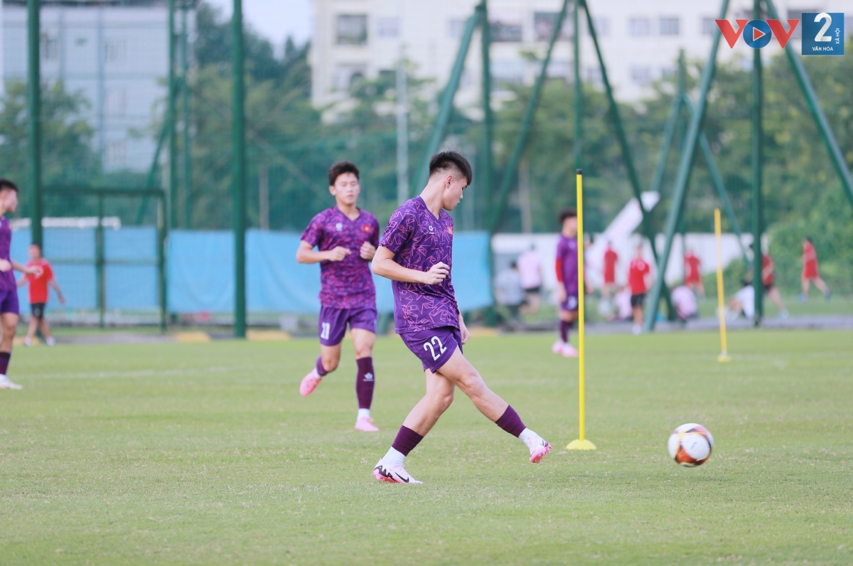 U19 Việt Nam tập chung rèn luyện khâu phòng ngự và chuyển đổi trạng thái