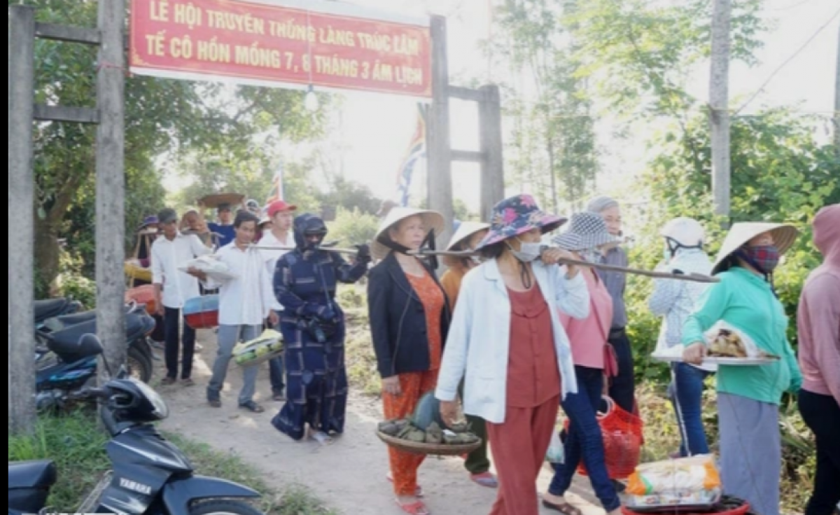 Người dân làng Trúc Lâm có đời sống tinh thần khá đa dạng, phong phú