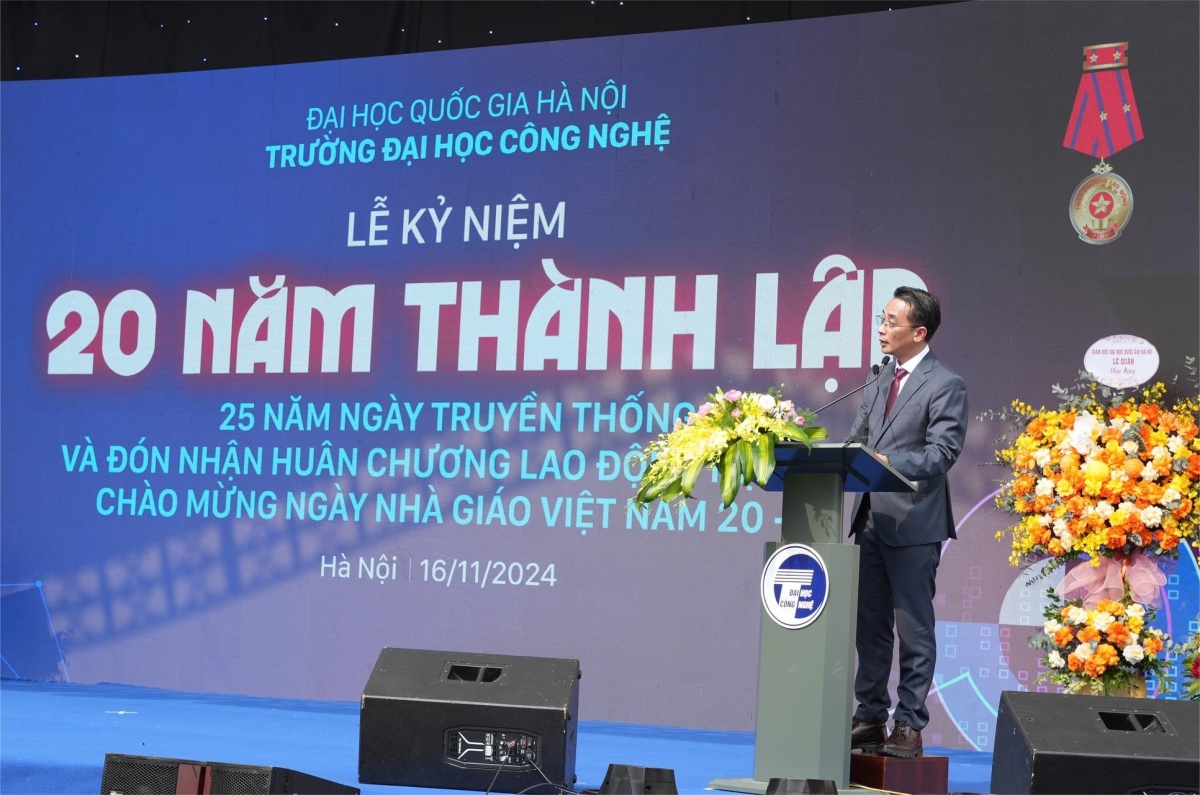 GS.TS Chử Đức Trình, Hiệu trưởng trường Đại học Công nghệ (ĐHQG Hà Nội)