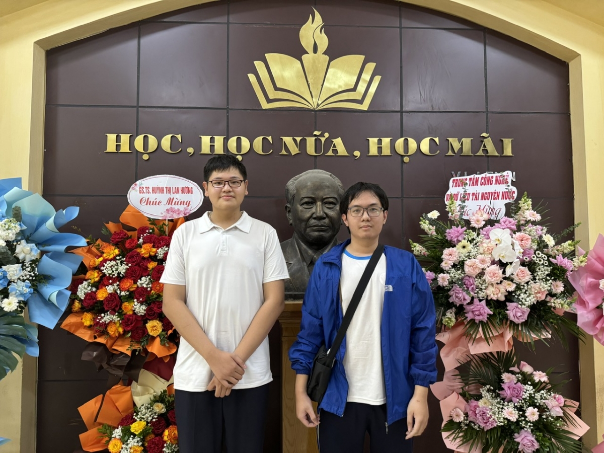 Sinh viên Khoa Khoa Khí tượng Thủy văn &amp; Hải dương học