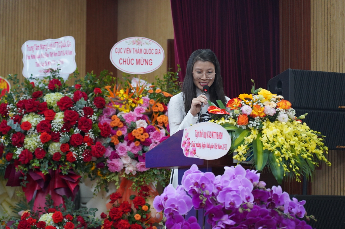 Trưởng Bộ môn Thủy văn và Tài nguyên nước, TS. Nguyễn Ý Như