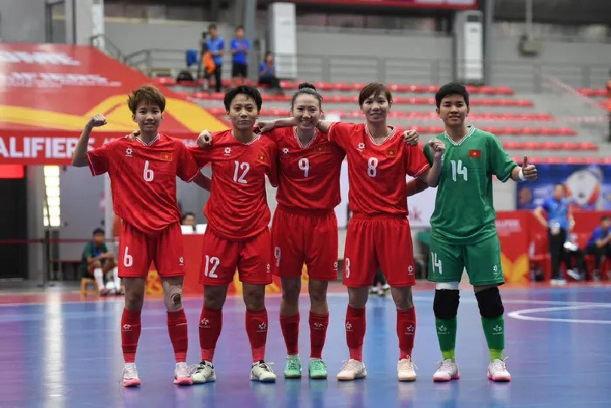 Tuyển futsal nữ Việt Nam có trận đấu nhọc nhằn với nữ futsal Đài Bắc (Trung Hoa), qua đó giành ngôi Nhất bảng D.