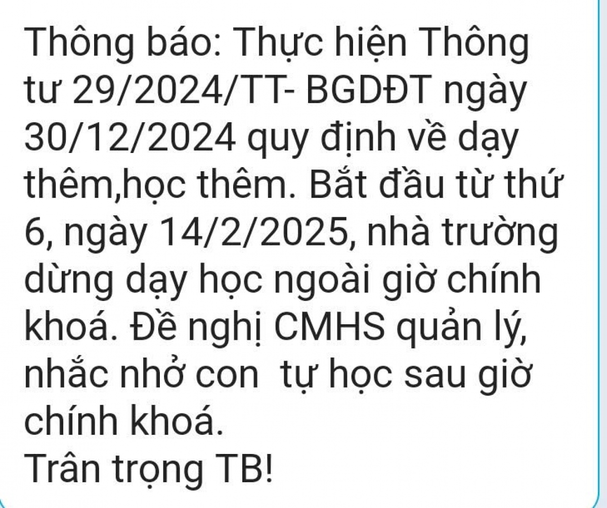 Một trường học thông báo dừng dạy học bổ trợ trong trường học