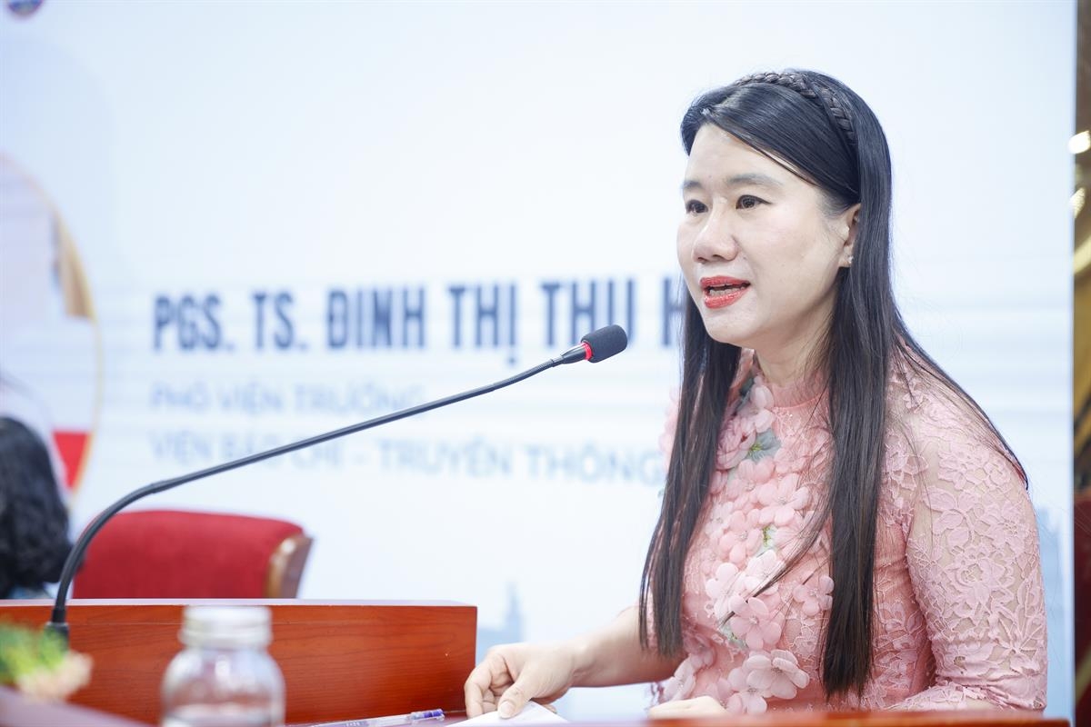 PGS.TS Đinh Thu Hằng, Viện trưởng Viện Báo chí Truyền thông, Học viện Báo chí và Tuyên truyền.