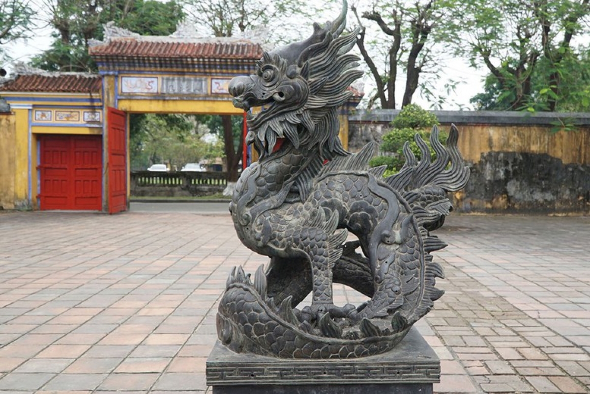 Bộ hiện vật tượng rồng thời Thiệu Trị. (Ảnh: Cổng TTĐT Bộ VHTTDL)