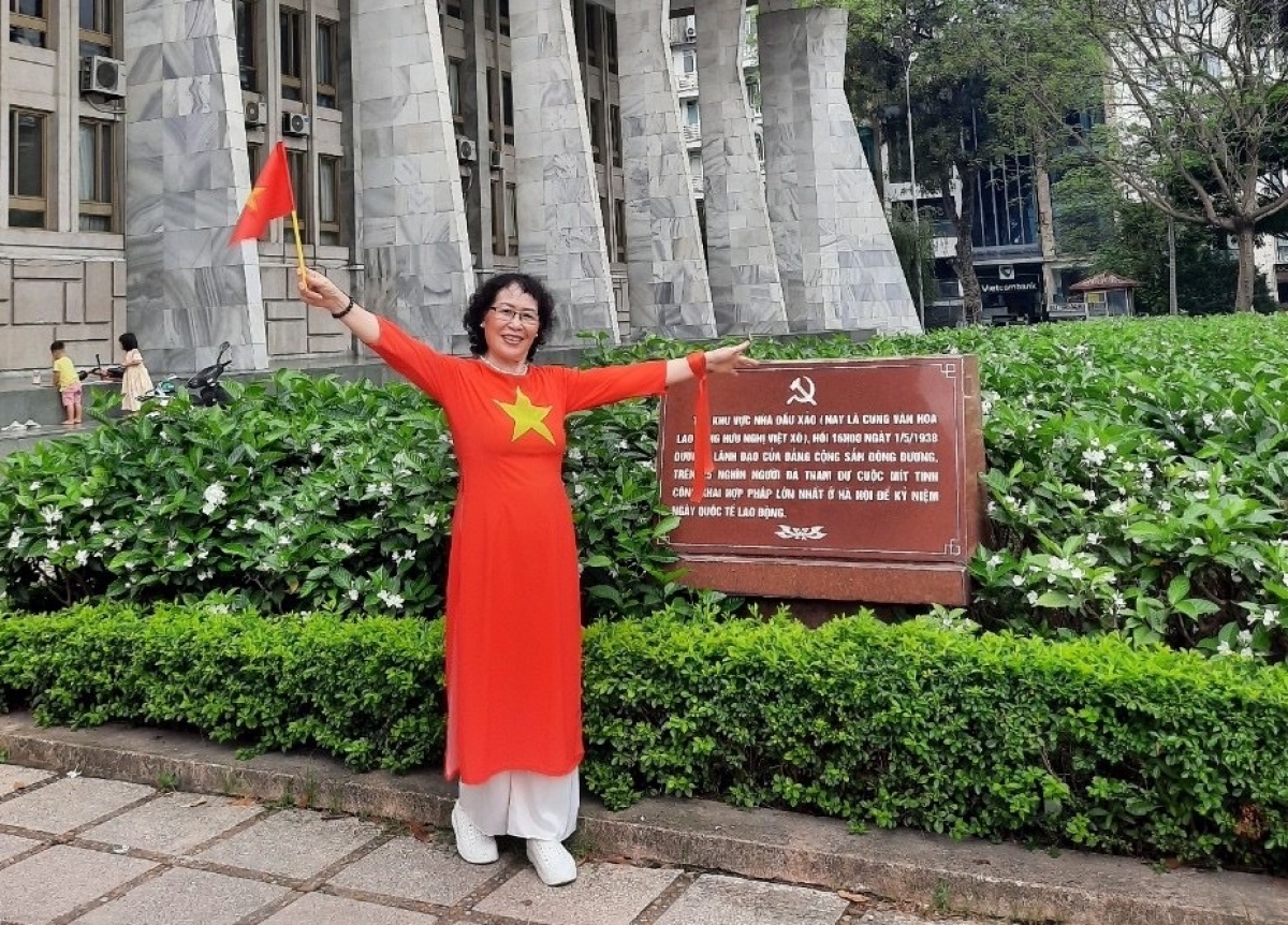 Vui vẻ, hòa đồng là phương châm sống của bà Hiền (Ảnh: NVCC)