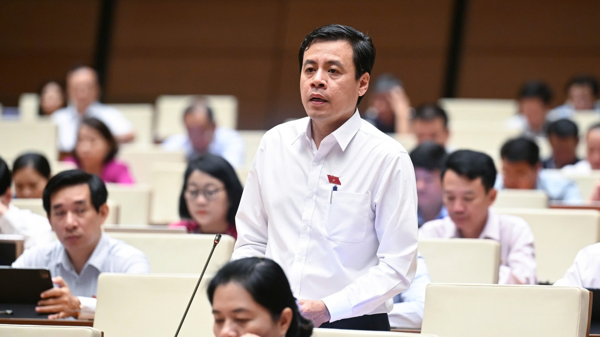 Đại biểu Trần Anh Tuấn - Đoàn ĐBQH TP HCM. Ảnh: quochoi.vn