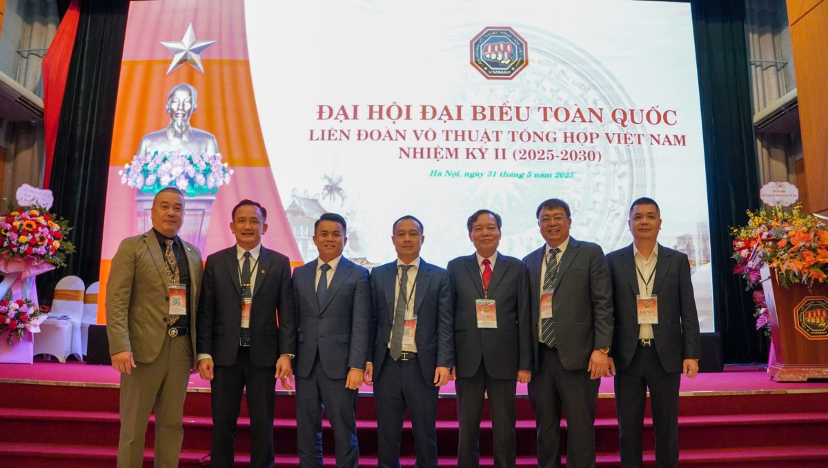 Thường vụ BCH Liên đoàn Võ thuật tổng hợp Việt Nam nhiệm kỳ 2025 - 2030 (ảnh: VMMAF)