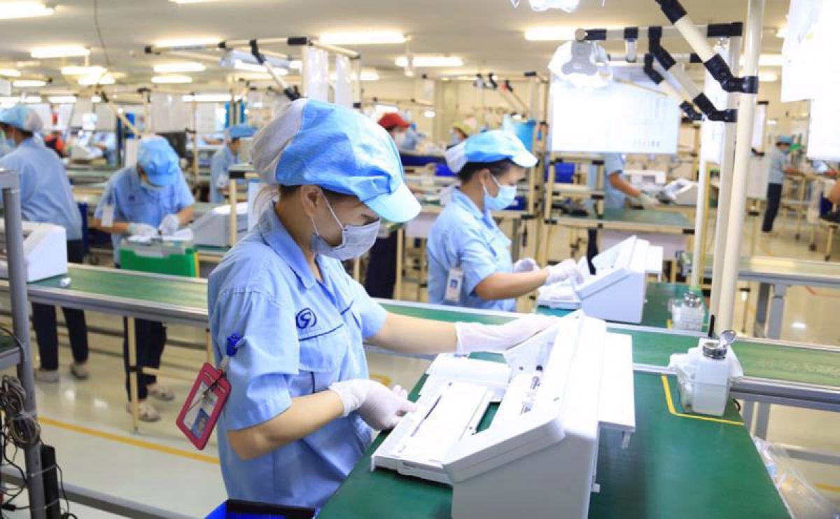 Luật việc làm (sửa đổi) góp phần nâng cao chất lượng nguồn nhân lực, tạo việc làm bền vững
(Ảnh vneconomy.vn)