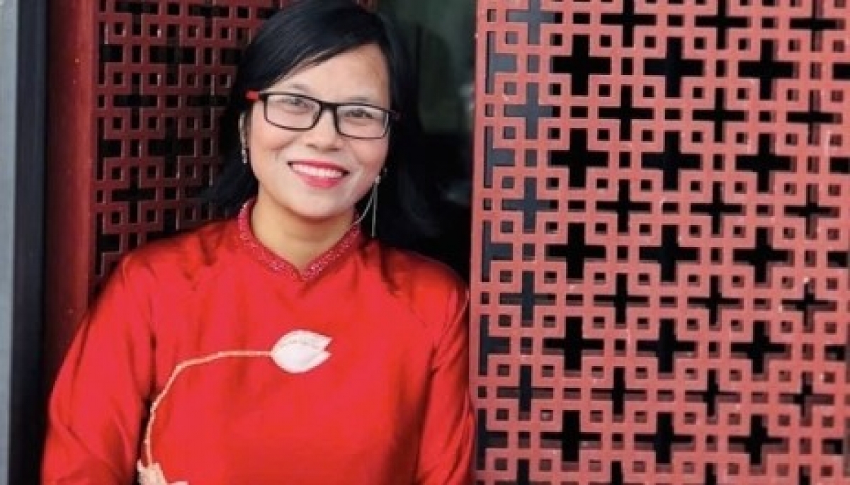 PGS.TS Nguyễn Thị Phương Thùy, giảng viên khoa Ngôn ngữ học, trường Đại học Khoa học Xã hội và Nhân văn, ĐH Quốc gia Hà Nội