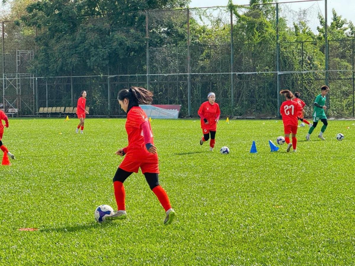 Thảo Nguyên:"Khi được khoác lên mình màu áo đội tuyển quốc gia là một niềm vinh dự và tự hào rất lớn." (Ảnh: VFF)