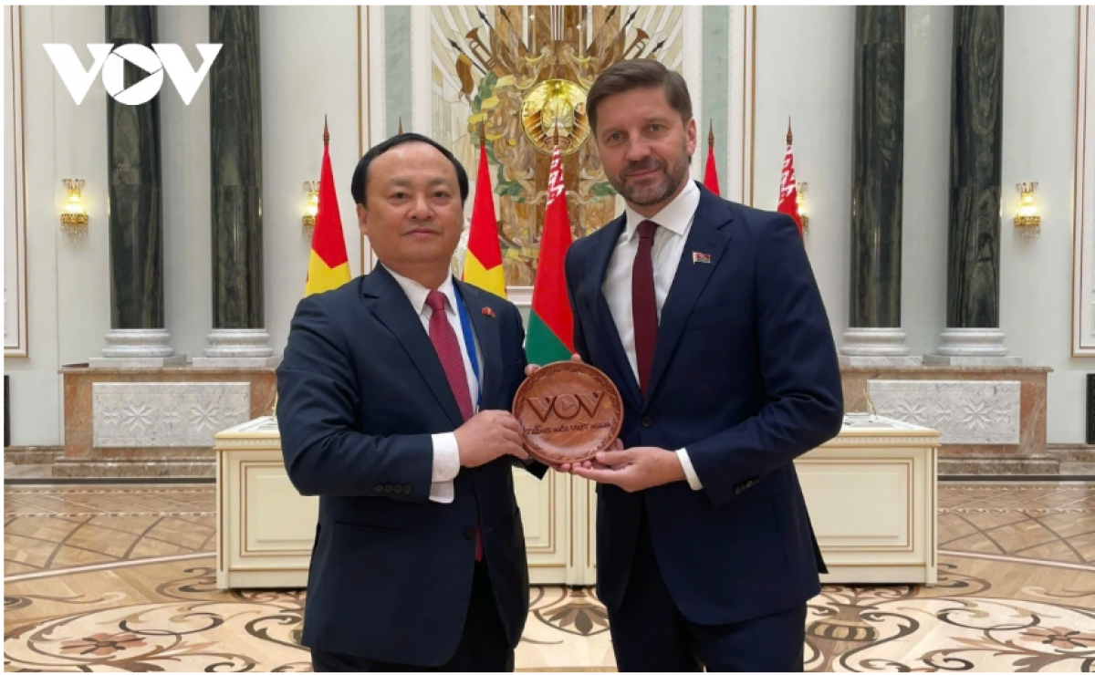 Trong khuôn khổ thỏa thuận hợp tác này, hai Đài sẽ tăng cường trao đổi chương trình phát thanh, nội dung số
