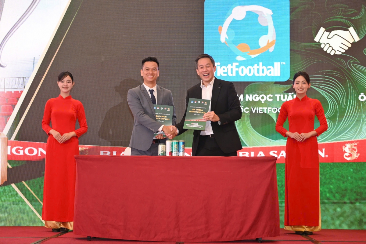 Năm thứ 4 liên tiếp SABECO đồng hành cùng giải bóng đá 7 người VĐQG (ảnh: Vietfootball)