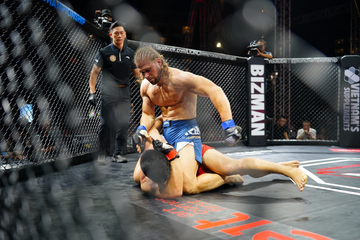 Zakhar Dmitrychenka - đối thủ của Phạm Công Minh ở trận tranh đai vô địch hạng 84kg
(ảnh: MMA)