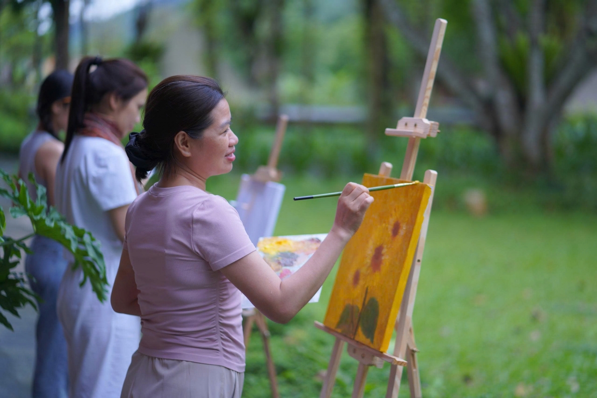 “Thiền – Viết – Và Thở”: Gọi tên những tổn thương và học cách xoa dịu tại Bản Ba. (Ảnh: Tạ Thanh Sang)