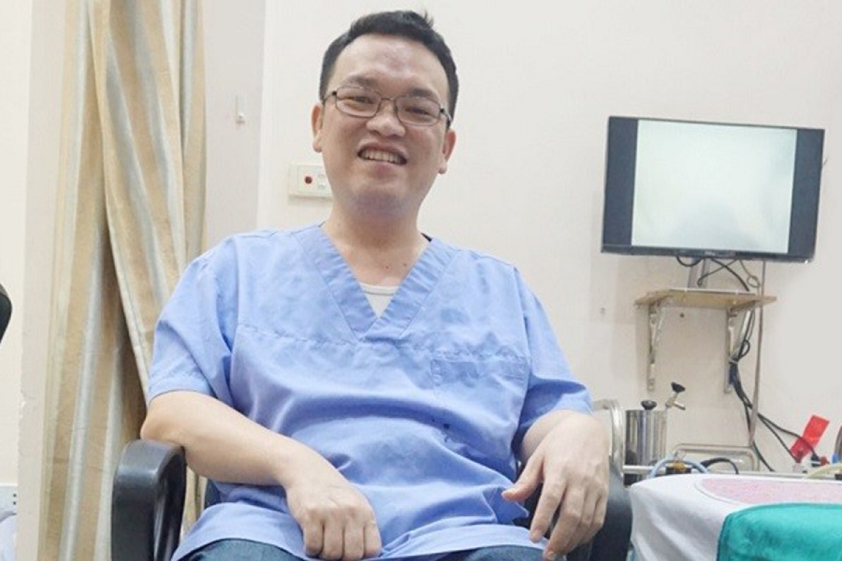 TS.BS Đào Đình Thi khẳng định, không thể chủ quan khi mắc viêm mũi dị ứng. Ảnh BSCC