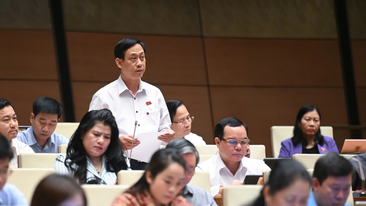Đại biểu Mai Văn Hải - Đoàn ĐBQH tỉnh Thanh Hóa. Ảnh: quochoi.vn