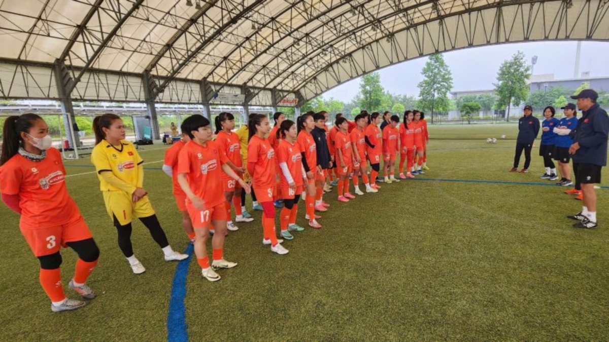 Đội tuyển nữ Việt Nam có thêm bài học kinh nghiệm trong chuyến tập huấn Nhật Bản (Ảnh: VFF)
