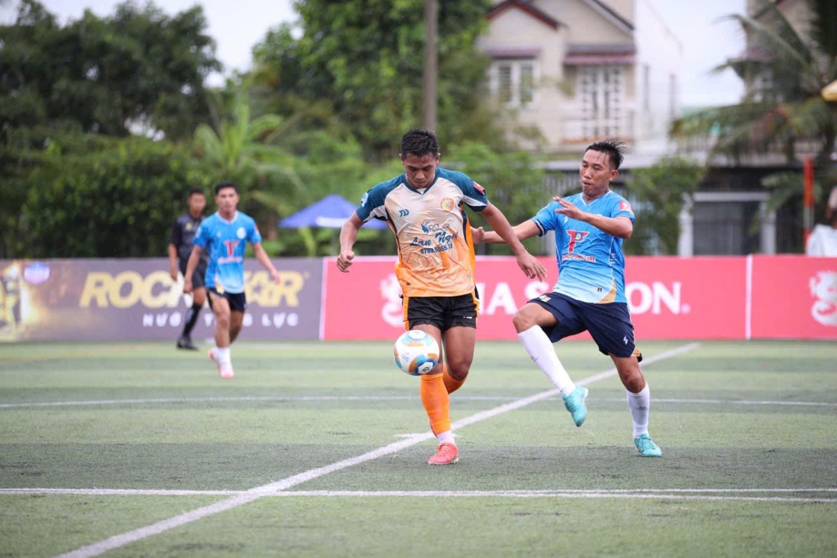 nhà vô địch CPL-S1 “ngã ngựa” ngay trong trận ra quân (ảnh: Vietfootball)